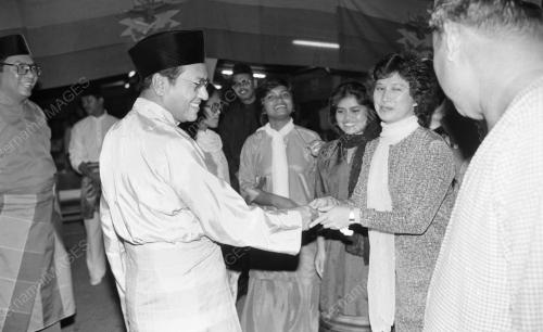 KL13_31072015_PM_BERBUKA