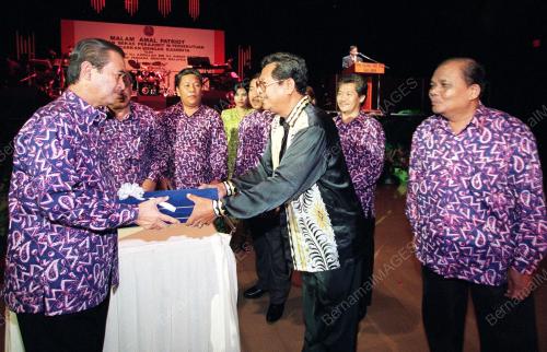 KL14-06_10_2000_ABDULLAH-HADIAH_14012016
