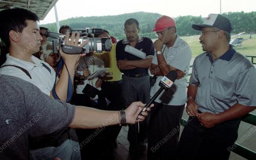 KL14-10_12_2000_PC_DR_KHIR_TOYO_15012016