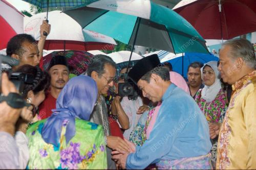 DATUK SERI DR MAHATHIR