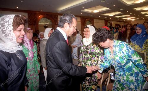 KL14-24_07_2000_PM-DIALOG_11012016