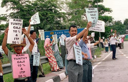 KL14-24_10_2000_PIKET_PERHEBAT_14012016