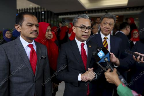 FAHMI FADZIL