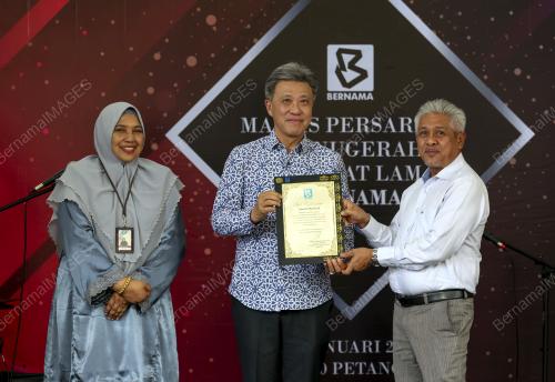 DATUK SERI WONG CHUN WAI