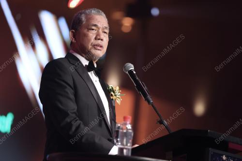 DATUK SERI FADILLAH YUSOF