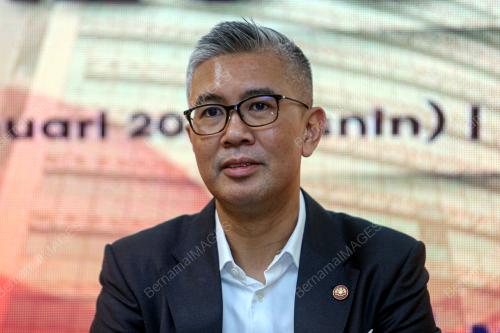 DATUK SERI TENGKU ZAFRUL ABDUL AZIZ