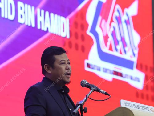 DATUK MOHD RAZLAN MUHAMMAD RAFII