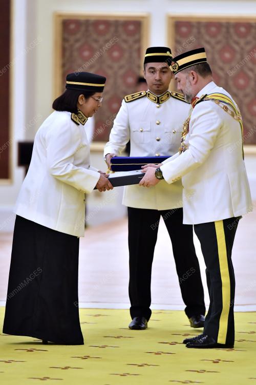 KL14_01022018_AGONG_BN201801307511