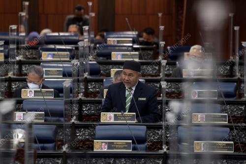DATUK SERI TUAN IBRAHIM TUAN MAN