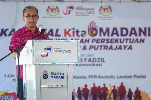 FAHMI FADZIL