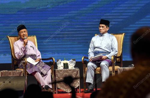 KL14_01092018_PM_BN201808276699