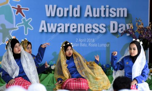 KL14_02042018_AUTISME
