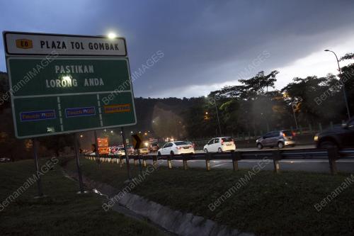 KL14_02072017_TINJAUAN_TRAFIK