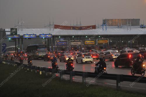 KL14_02092019_TOL_GOMBAK