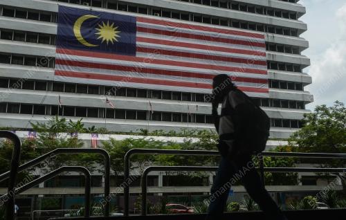 KIBARAN JALUR GEMILANG