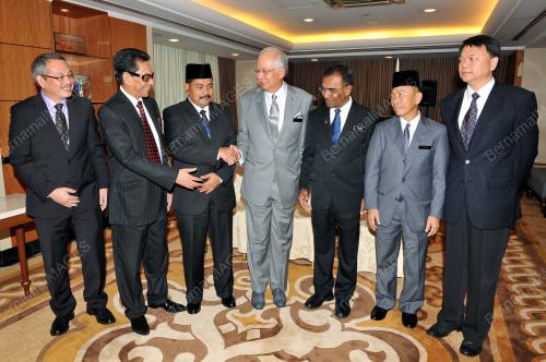 KL14_03102013_SETIAUSAHA
