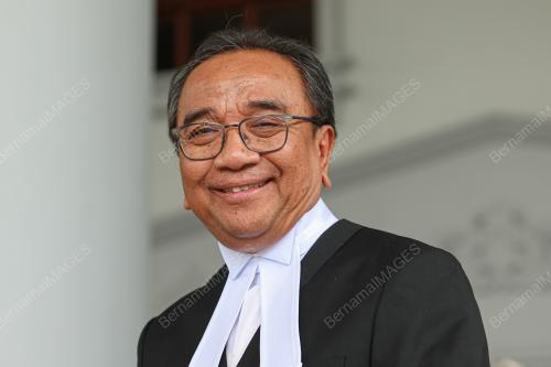 TAN SRI AZAHAR MOHAMED