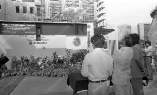 KL14_04022015_MAHATHIR_PNB