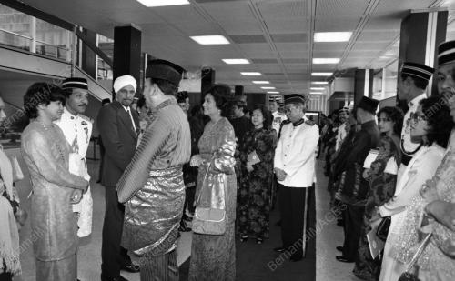 KL14_04022015_PENGURNIAAN_BINTANG