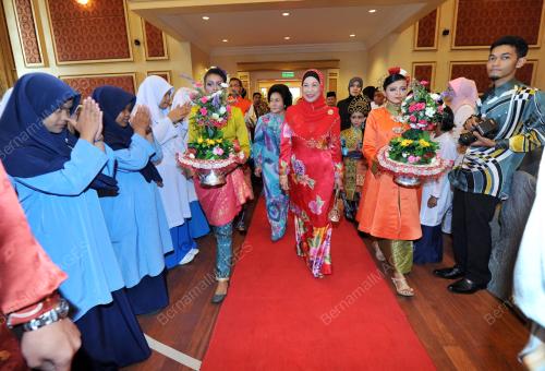 KL14_04062013_PERMAISURI
