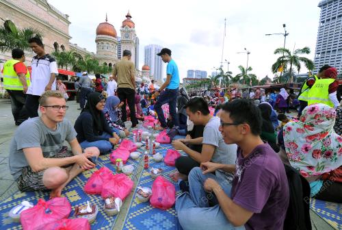 KL14_04062017_IFTARKL