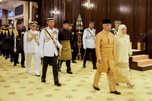 AL-SULTAN ABDULLAH RI'AYATUDDIN AL-MUSTAFA BILLAH SHAH