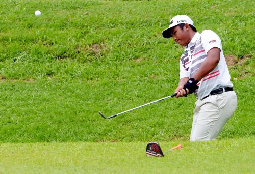 KL14_04112015_GOLF