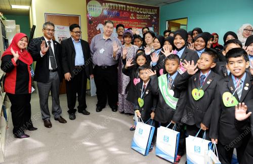 KL14_04122013_YONG_MESRA