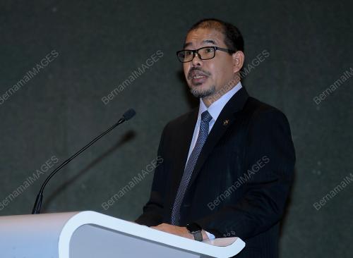 DATUK NIK MOHD HASYUDEEN YUSOFF