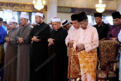 KL14_05062015_AGONG