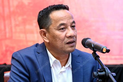 AHMAD HARZIMI MOHD TAIB