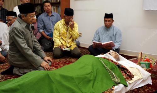 ABDUL SAMAD ISMAIL