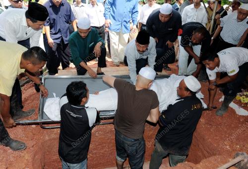 KL14_06092012_DR_MAHADZIR