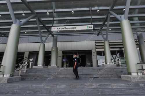 STESEN MRT KWASA DAMANSARA