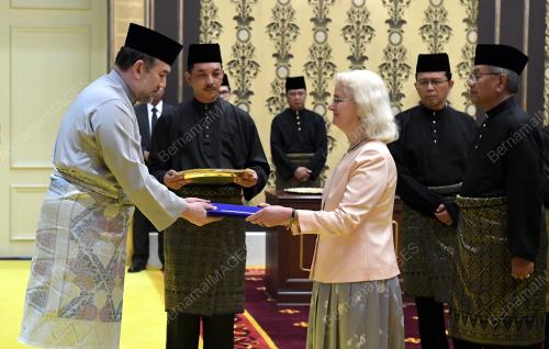 KL14_06112017_AGONG