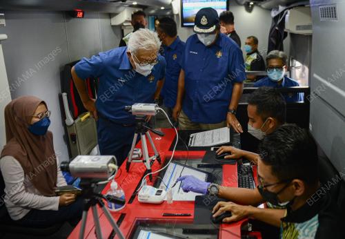DATUK SERI HAMZAH ZAINUDIN