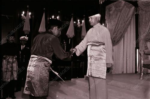 SULTAN AZLAN MUHIBBUDDIN SHAH