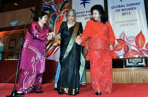 KL14_07062013_WANITA