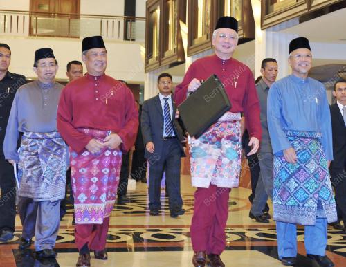 MOHD NAJIB TUN ABDUL RAZAK