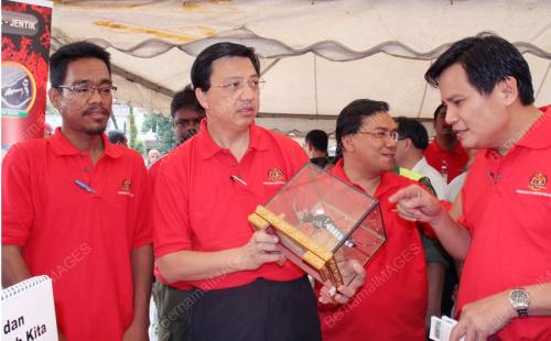 LIOW TIONG LAI