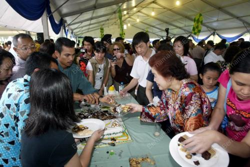 ORANG RAMAI