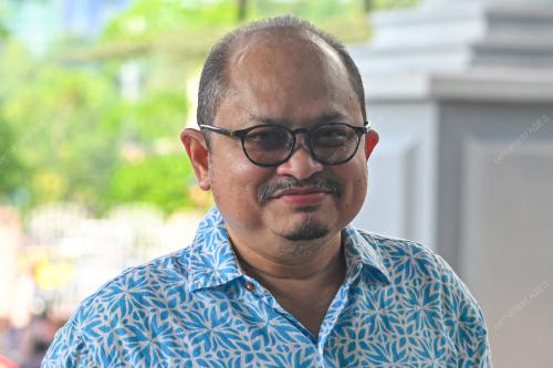 DATUK SERI SHAMSUL ISKANDAR MOHD AKIN