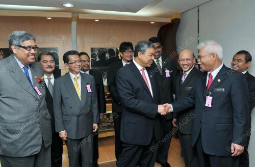 DATUK SERI DR AHMAD ZAHID HAMIDI