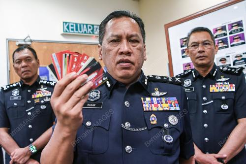 DATUK RUSDI MOHD ISA