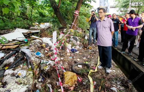 KL14_08112015_GOTONG