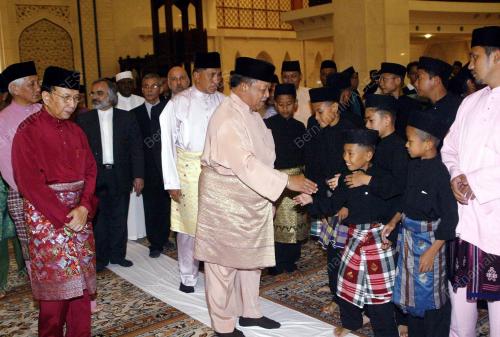 AGONG