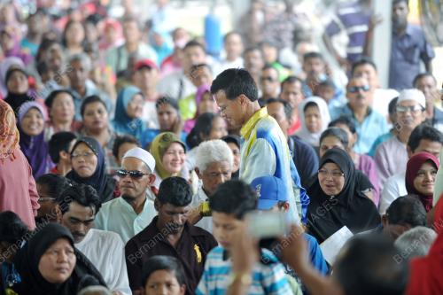 KL14_09032013_NONG_CHIK_TAWARAN