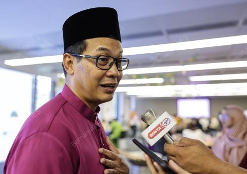 MOHD RADZUAN MOHAMED