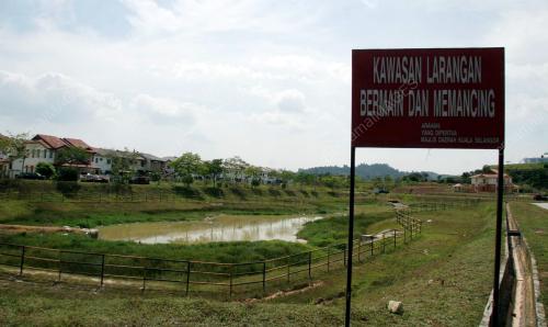 KOLAM TAKUNGAN AIR