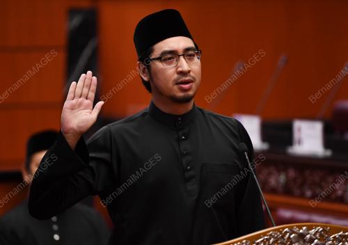 WAN AHMAD FAYHSAL WAN AHMAD KAMAL